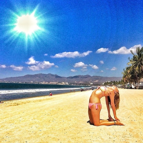 beach_yoga2